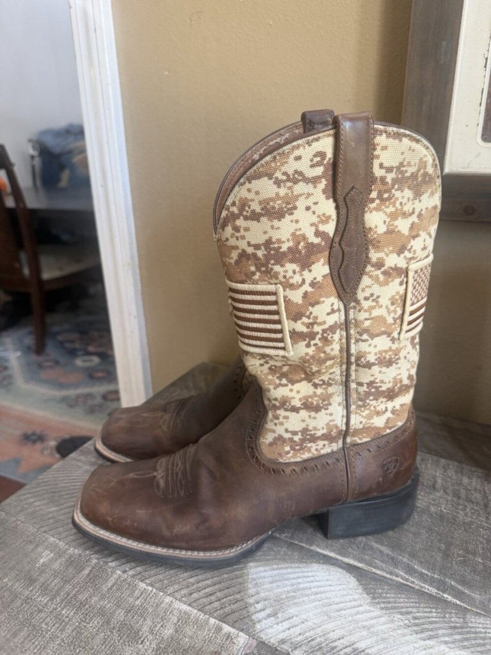 ARIAT Men’s Sport Patriot Western Boot  Boot Size 9.5 B